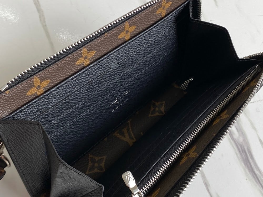 Dragons Bags ln Luxury Bag --59659