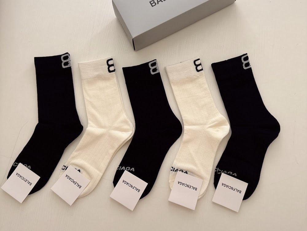 Dragons Bags Premium Luxury Socks --98525