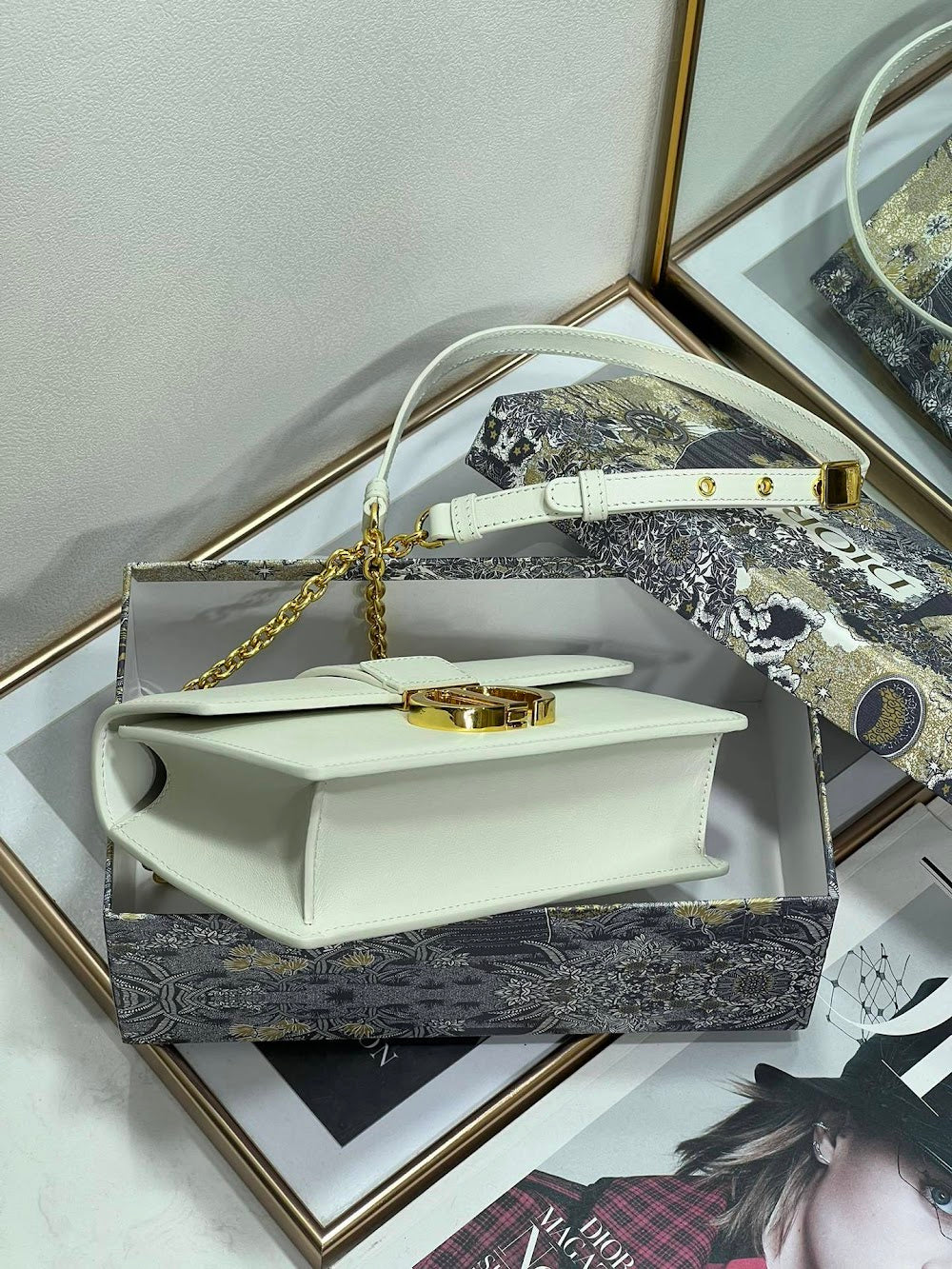 Dragons BagsDiorn Luxury Bag --116176