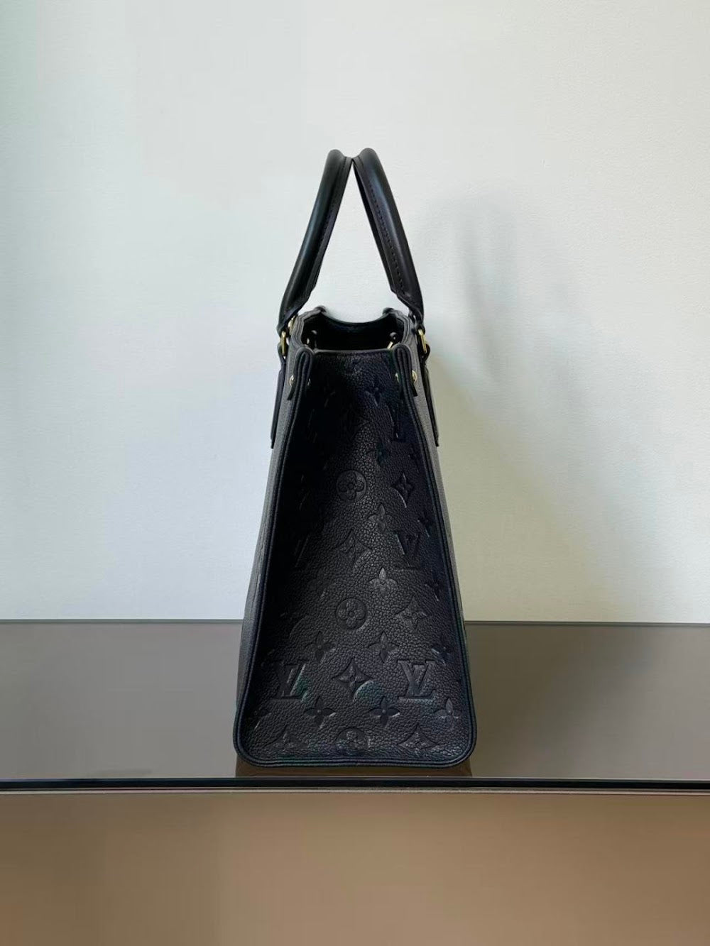 Dragons Bags ln Luxury Bag --96706