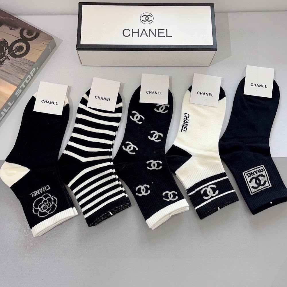 Dragons Bags Premium Luxury Socks --97760