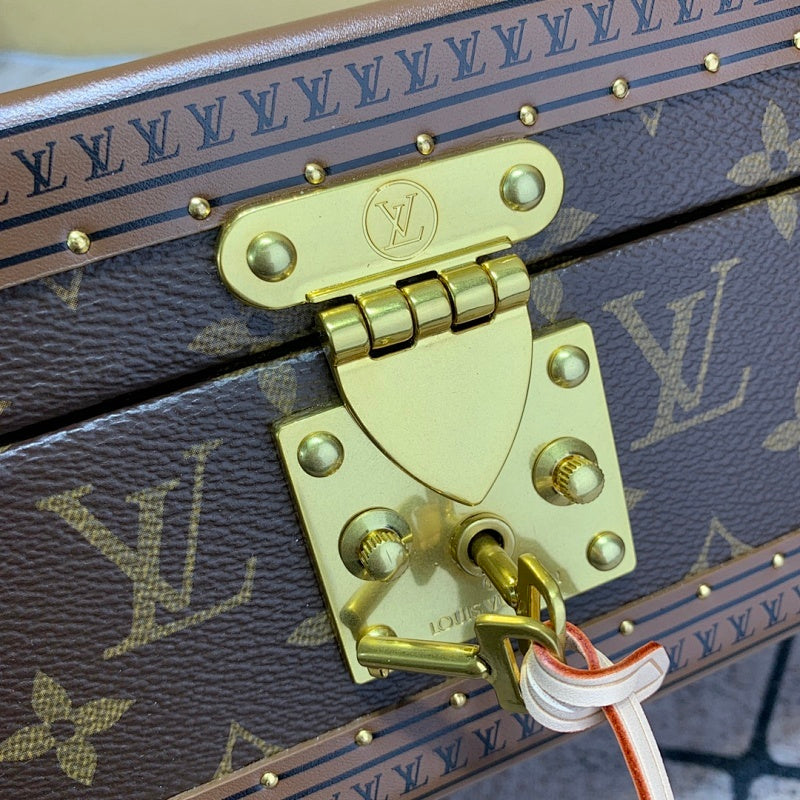 Dragons Bags ln Luxury Bag --66110
