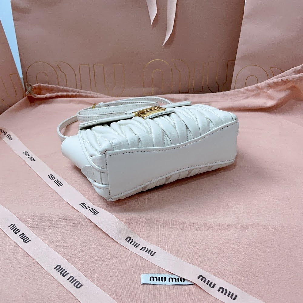 Dragons Bags Miun Miun Luxury Bag --123256