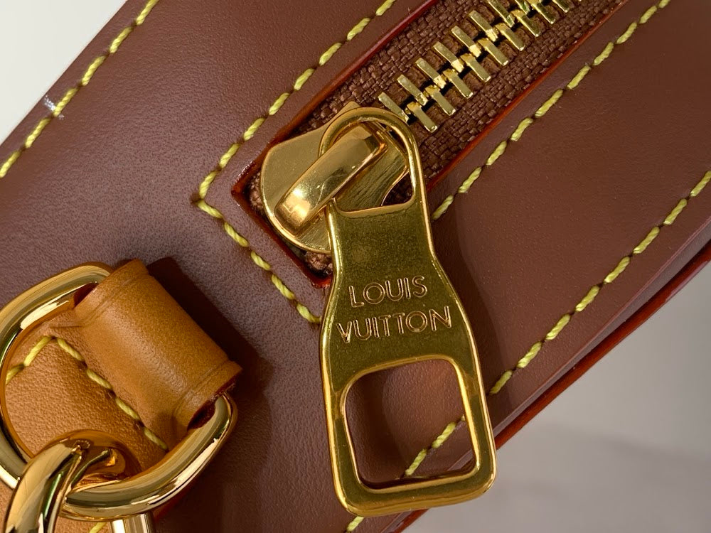 Dragons Bags ln Luxury Bag --56564