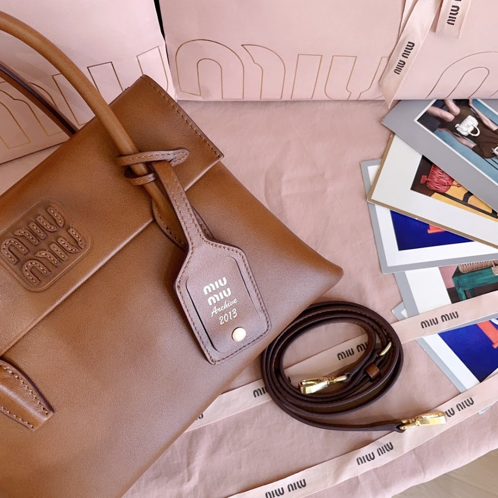 Dragons Bags Miun Miun Luxury Bag --122527