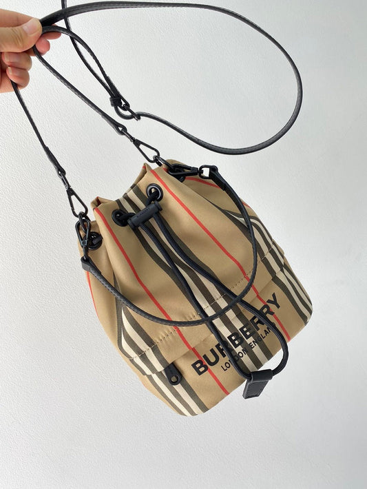 new-designer-premium-bags-nm10512