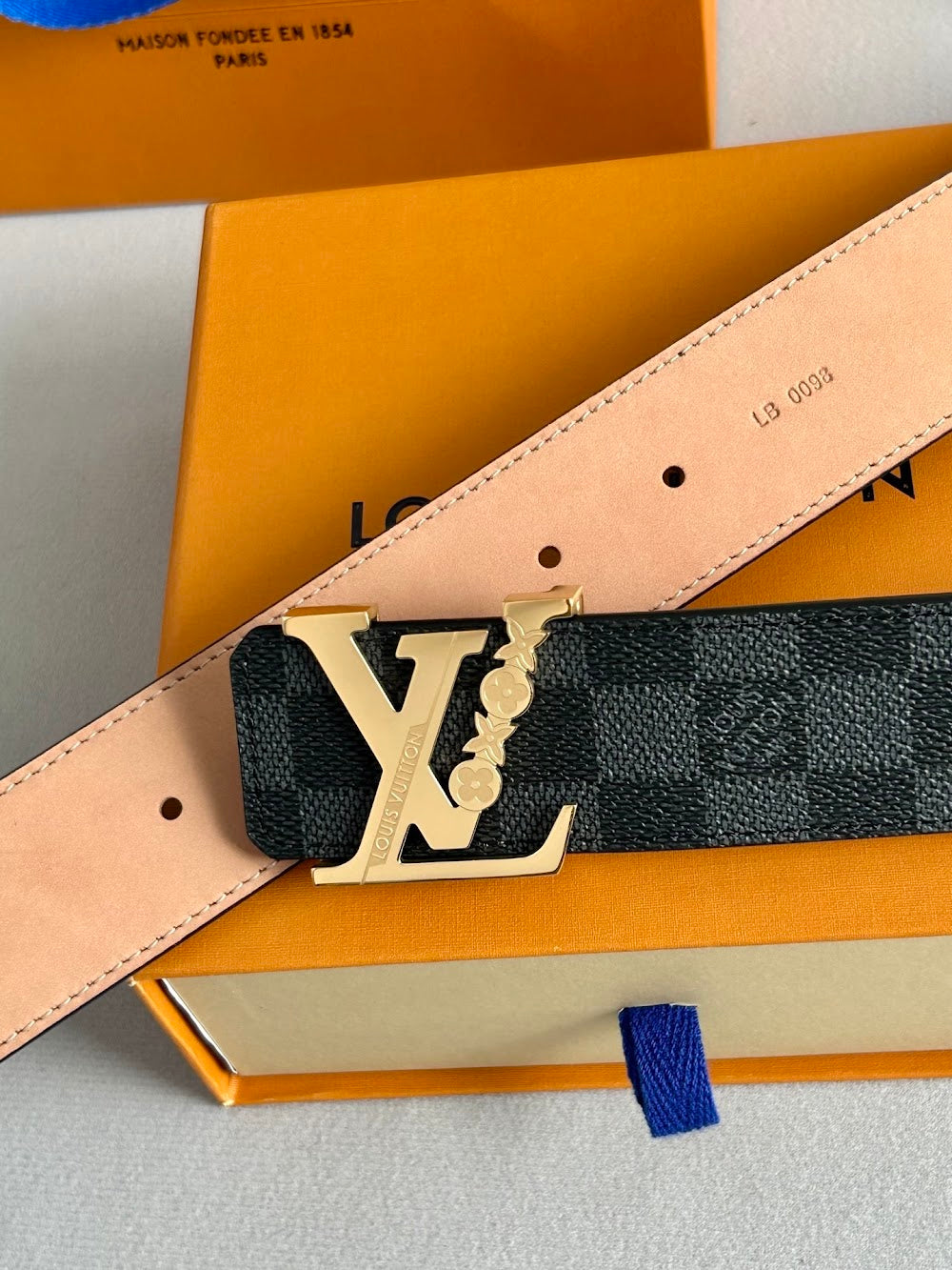 Dragons Bags ln Luxury Belt --101033
