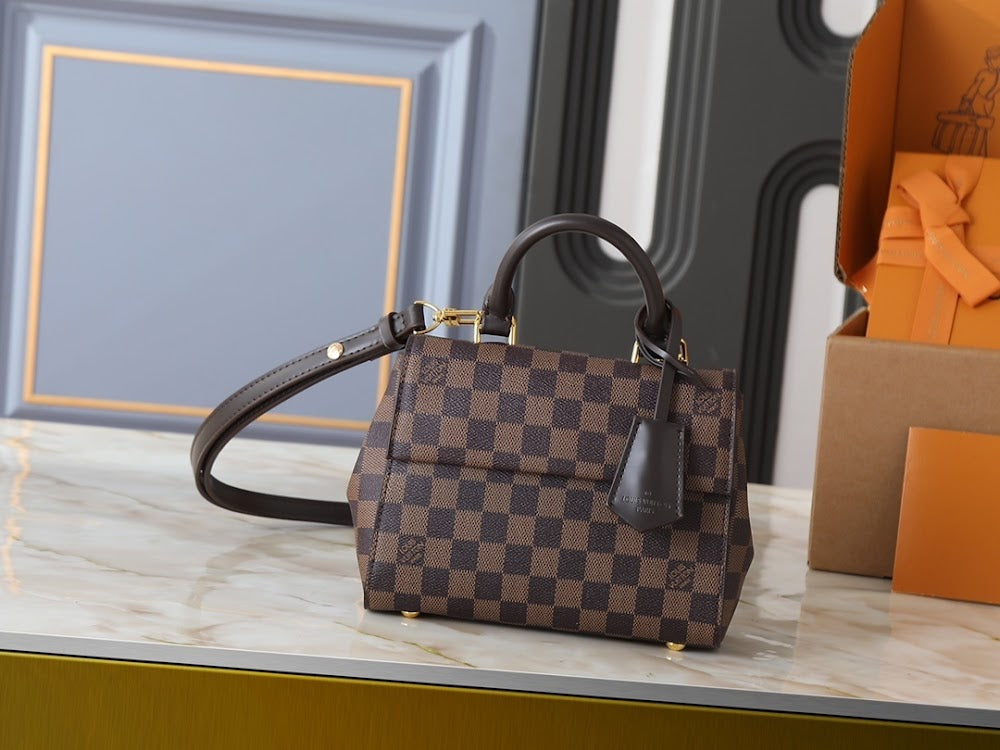 Dragons Bags ln Luxury Bag --77656