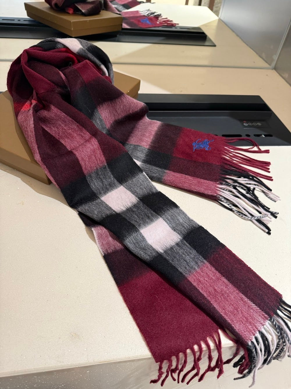 Dragons Bags Premium Designer Scarf --99180