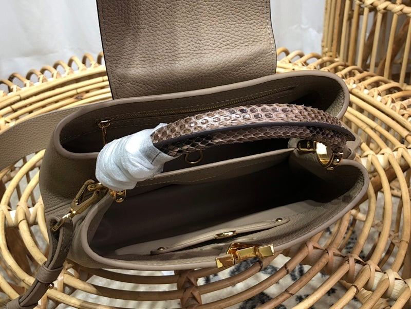 Dragons Bags ln Luxury Bag --66784