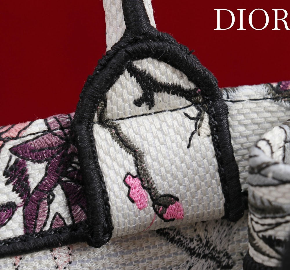 Dragons BagsDiorn Luxury Bag --116156