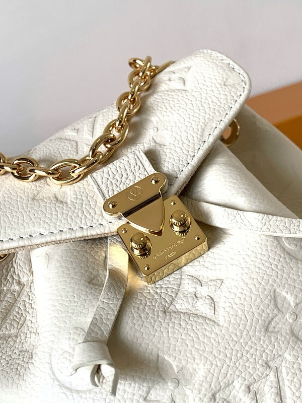 Dragons Bags ln Luxury Bag --81772