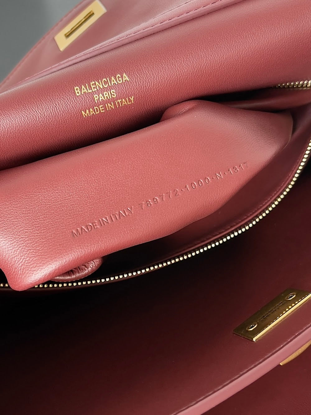 Dragons Bags Balenciaga Luxury Bag --111750
