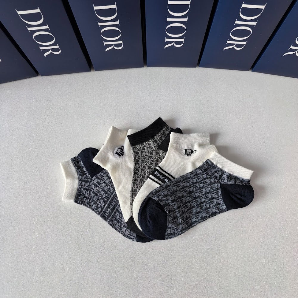 Dragons Bags Premium Luxury Socks --97992