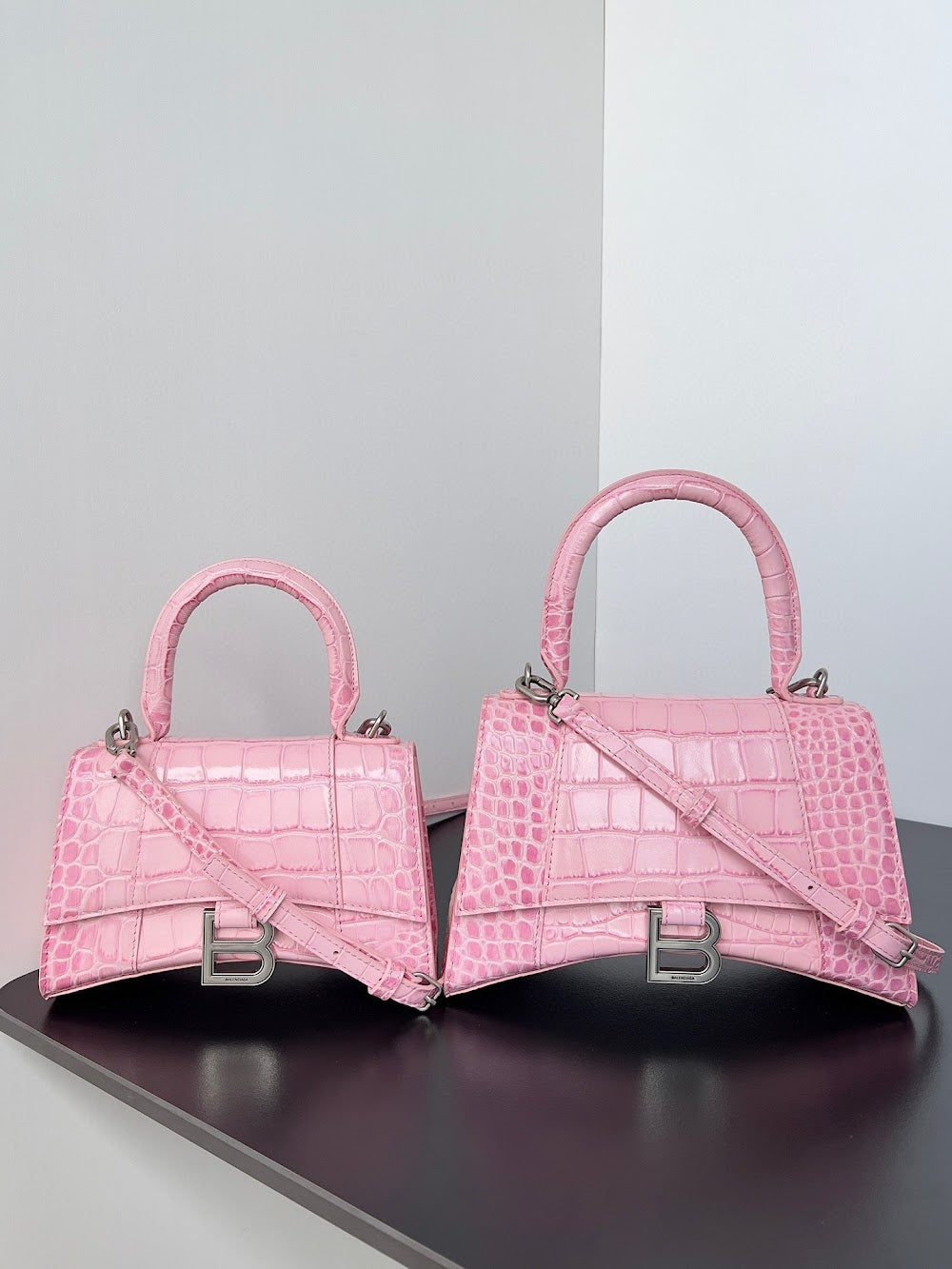 Dragons Bags Balenciaga Luxury Bag --111055
