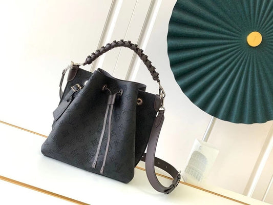 Dragons Bags ln Luxury Bag --97108
