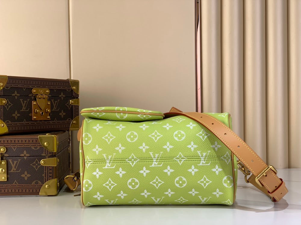 Dragons Bags ln Luxury Bag --97578