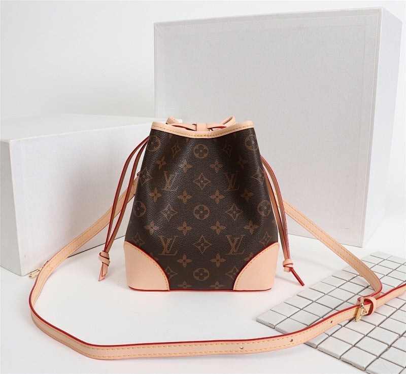 Dragons Bags ln Luxury Bag --78437