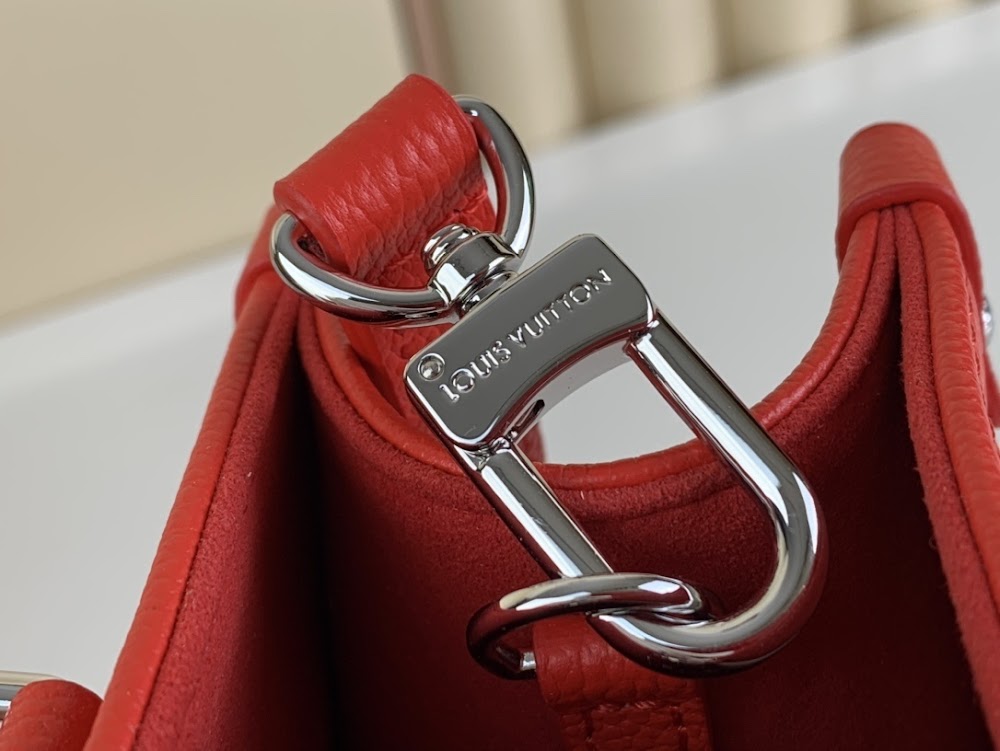 Dragons Bags ln Luxury Bag --68008