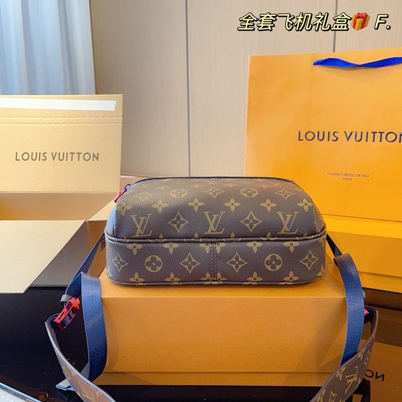 Dragons Bags ln Luxury Bag --70111