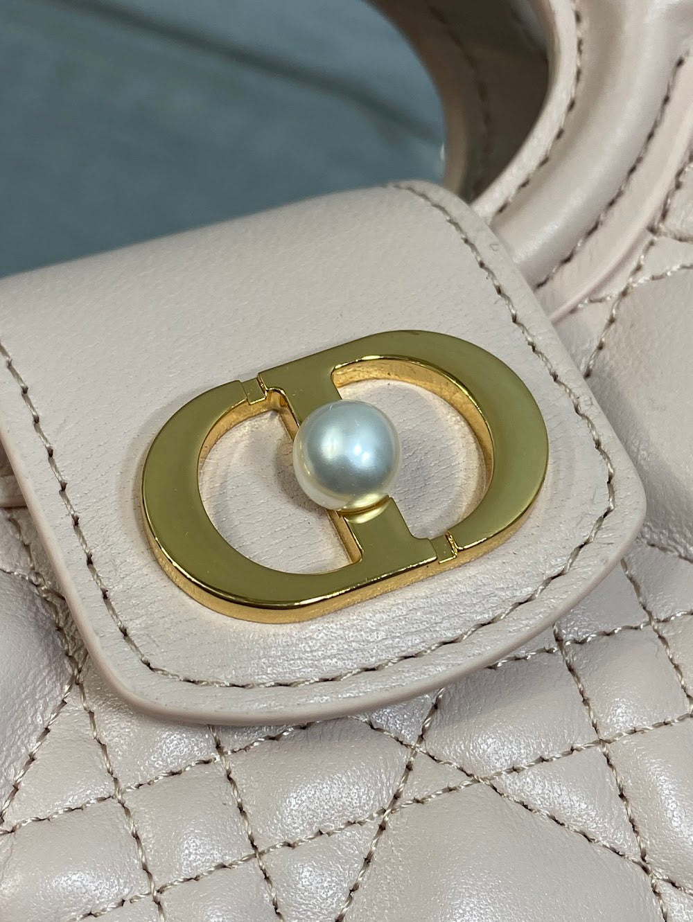 new-designer-premium-bags-nm16875