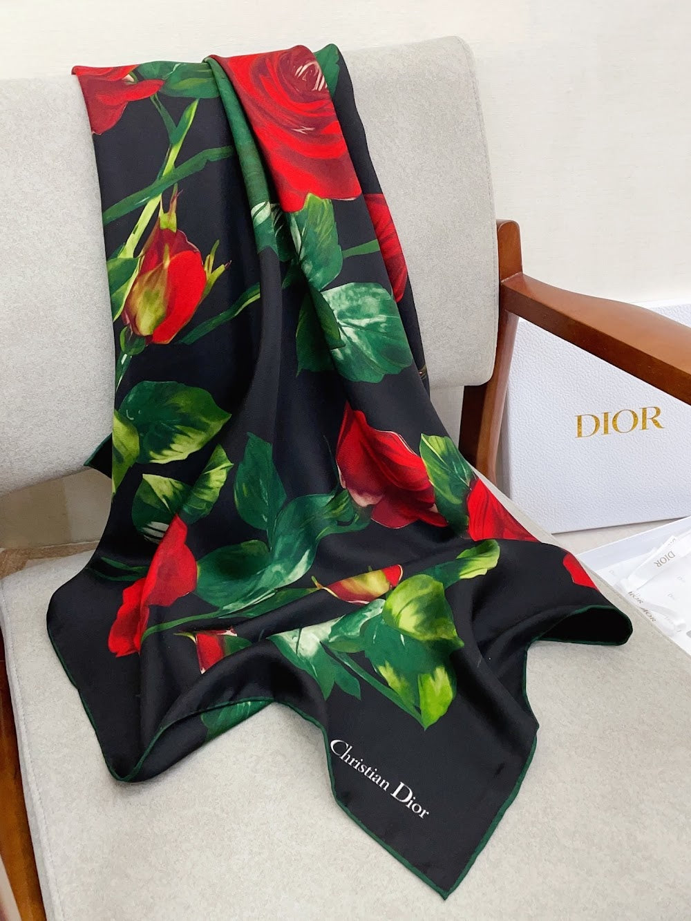 Dragons Bags Premium Designer Scarf --98977