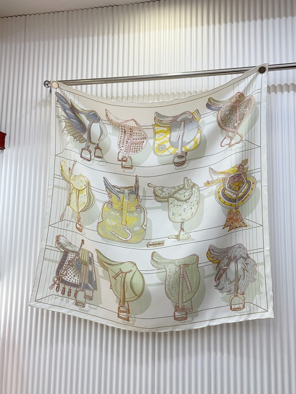 Dragons Bags Premium Designer Scarf --98821
