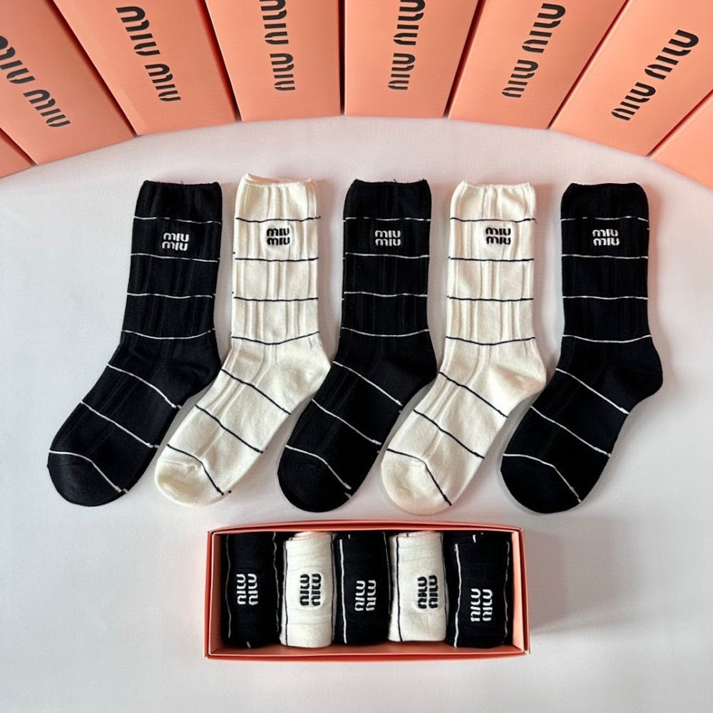Dragons Bags Premium Luxury Socks --97801
