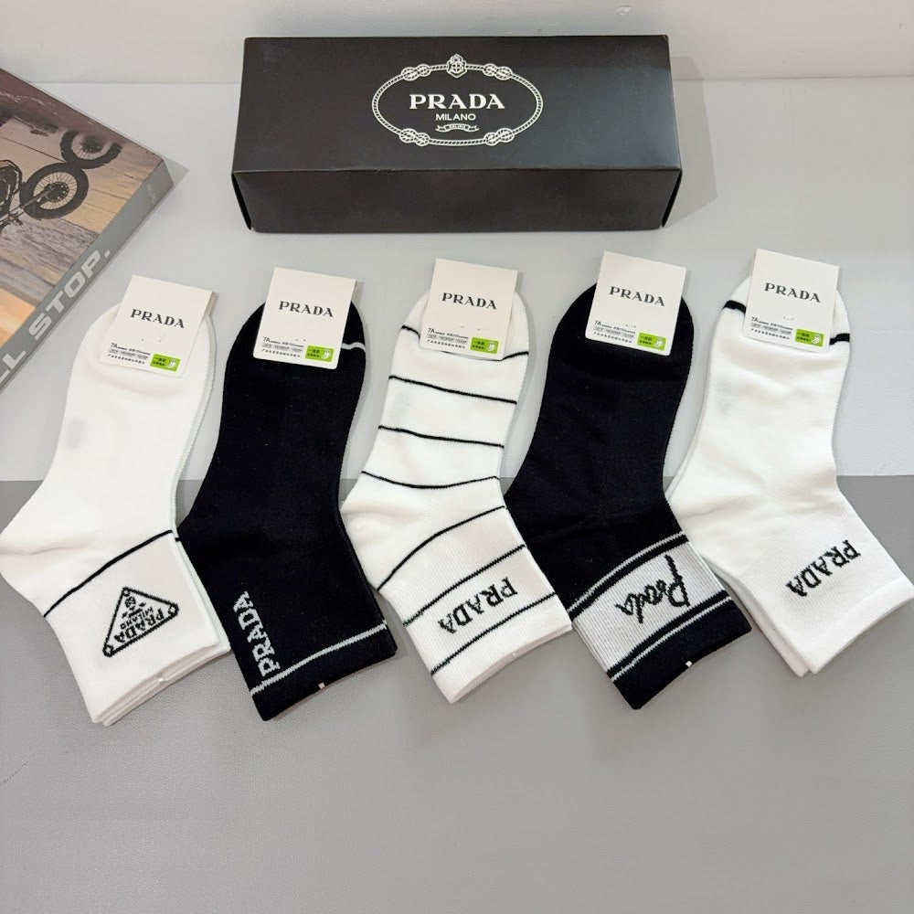 Dragons Bags Premium Luxury Socks --98153