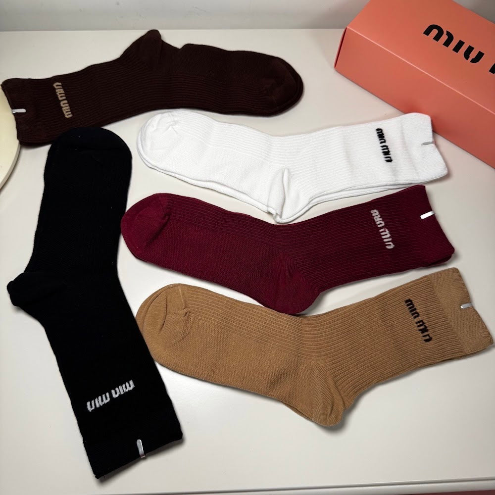 Dragons Bags Premium Luxury Socks --98418