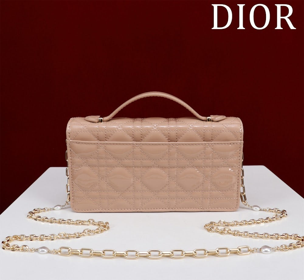 Dragons BagsDiorn Luxury Bag --116383