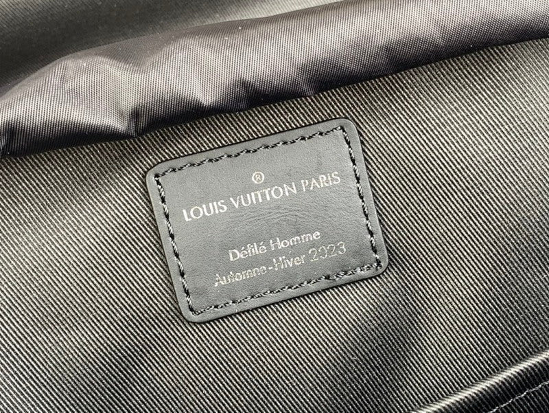 Dragons Bags ln Luxury Bag --61897