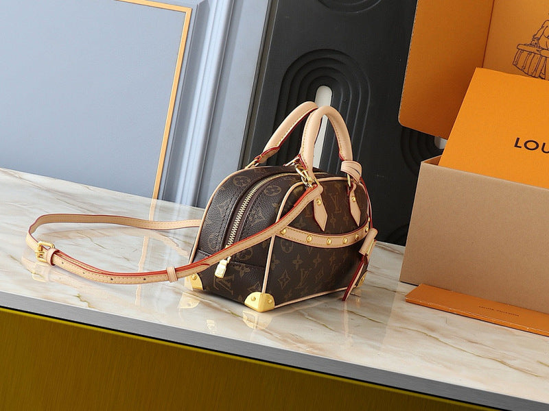 Dragons Bags ln Luxury Bag --81627