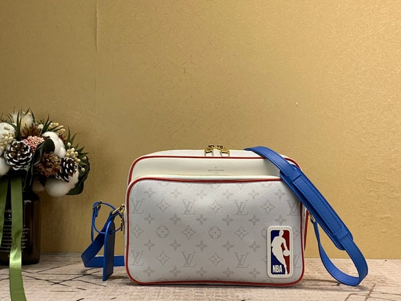 Dragons Bags ln Luxury Bag --59279