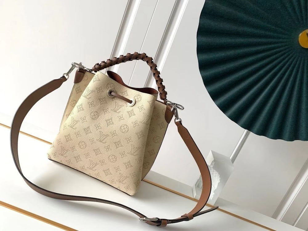 Dragons Bags ln Luxury Bag --97109