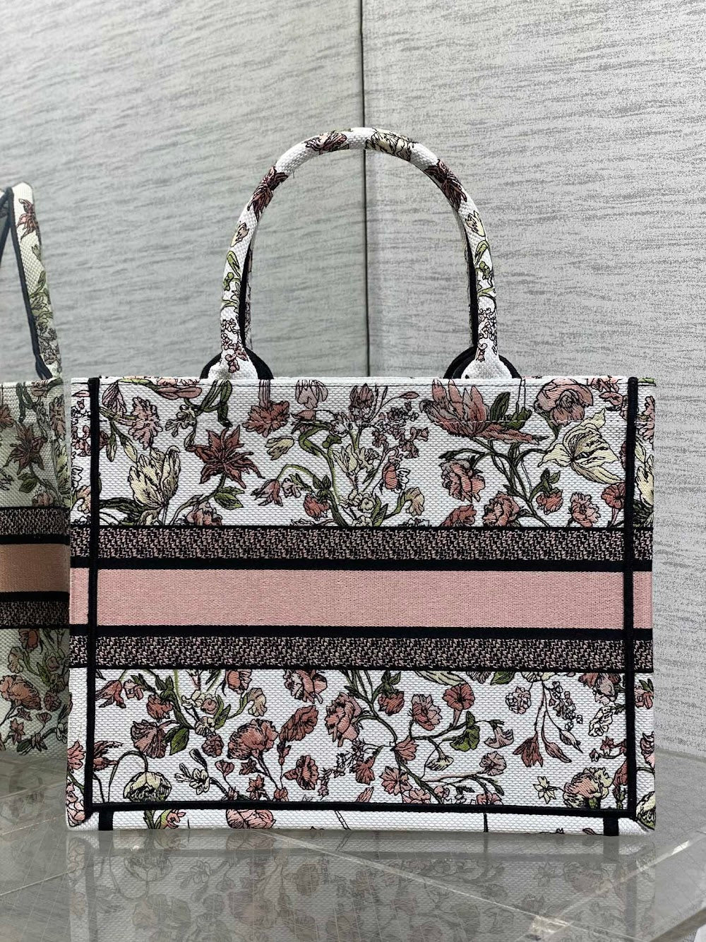 Dragons BagsDiorn Luxury Bag --115451