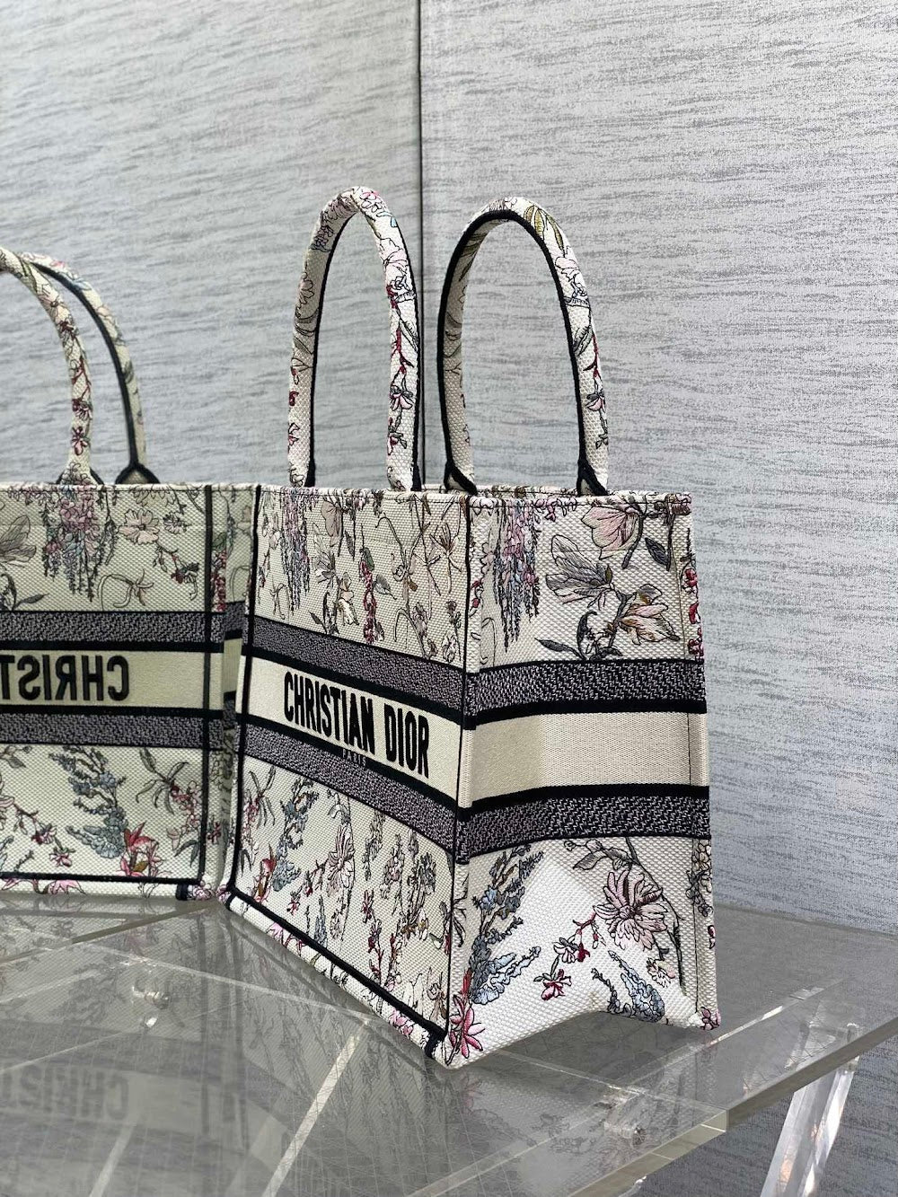 new-designer-premium-bags-nm16737