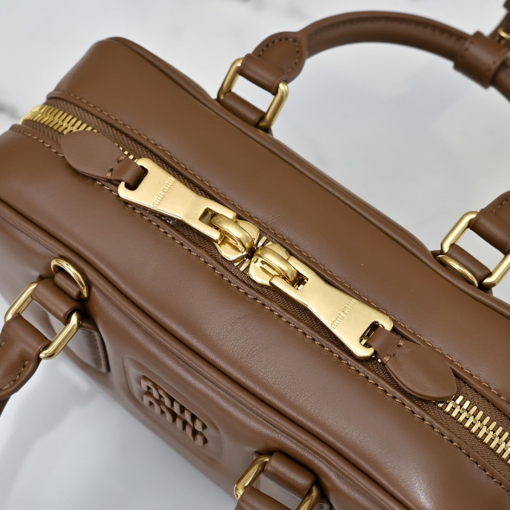 Dragons Bags Miun Miun Luxury Bag --123351