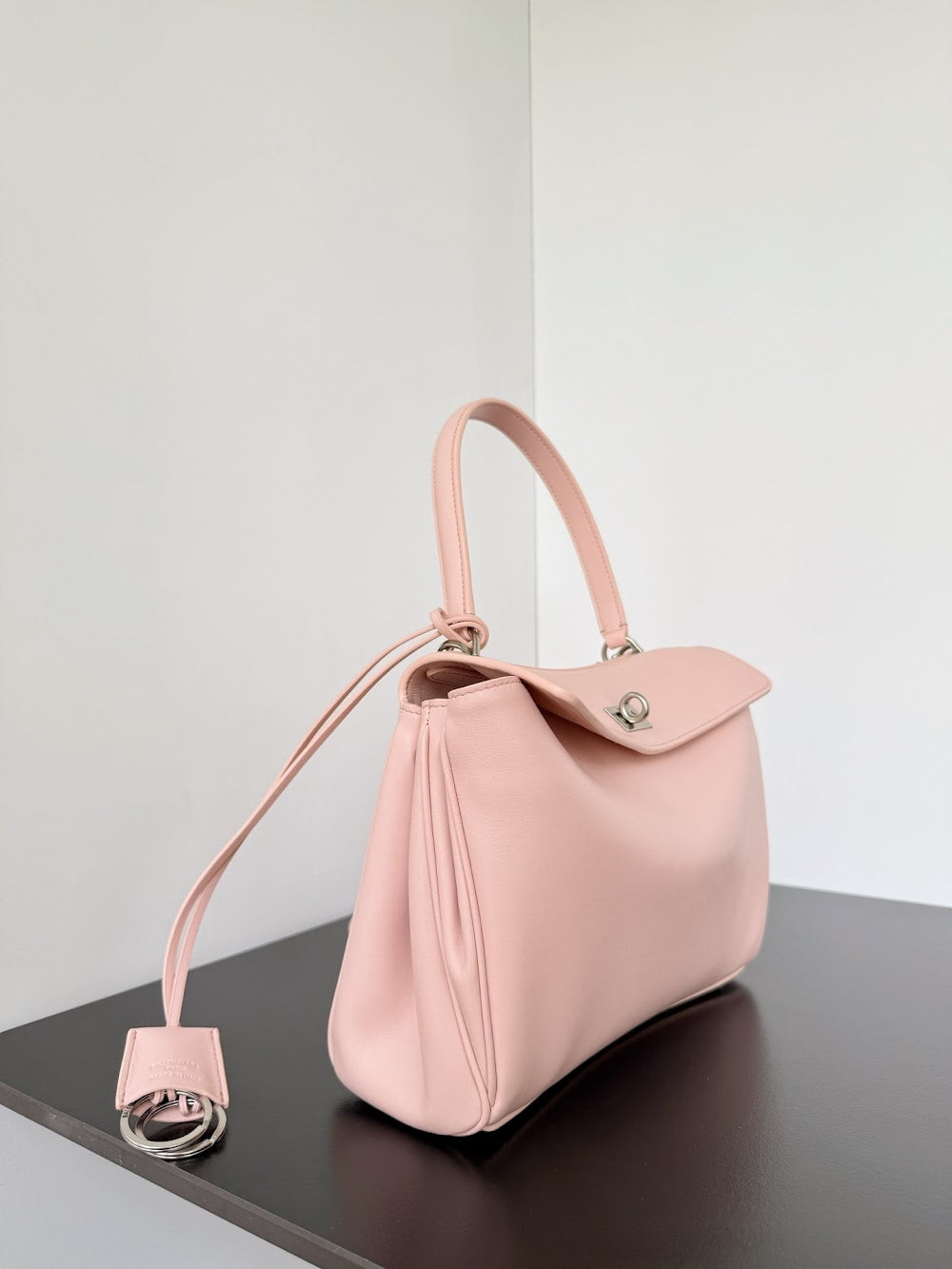 Dragons Bags Balenciaga Luxury Bag --111605