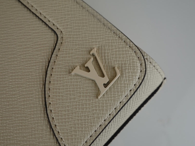 Dragons Bags ln Luxury Bag --60412