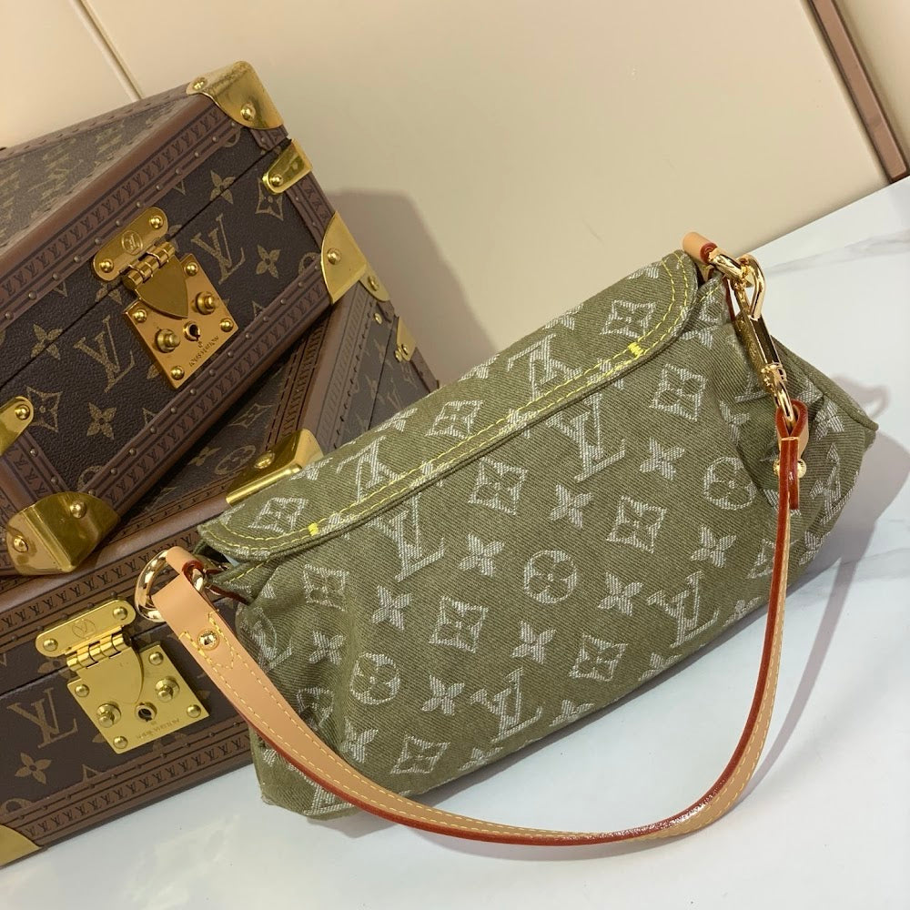 Dragons Bags ln Luxury Bag --62839