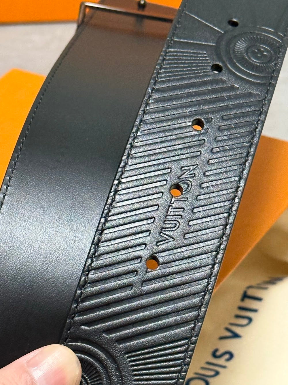 Dragons Bags ln Luxury Belt --106704