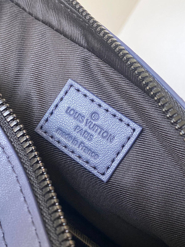 Dragons Bags ln Luxury Bag --70210