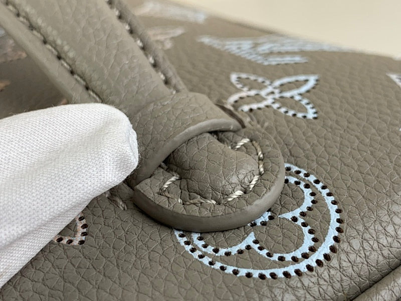 Dragons Bags ln Luxury Bag --68722