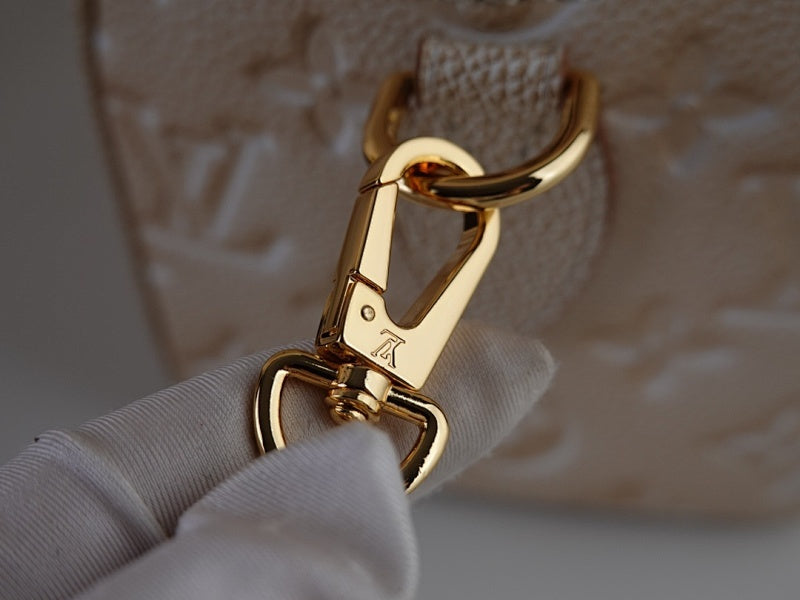 Dragons Bags ln Luxury Bag --61151