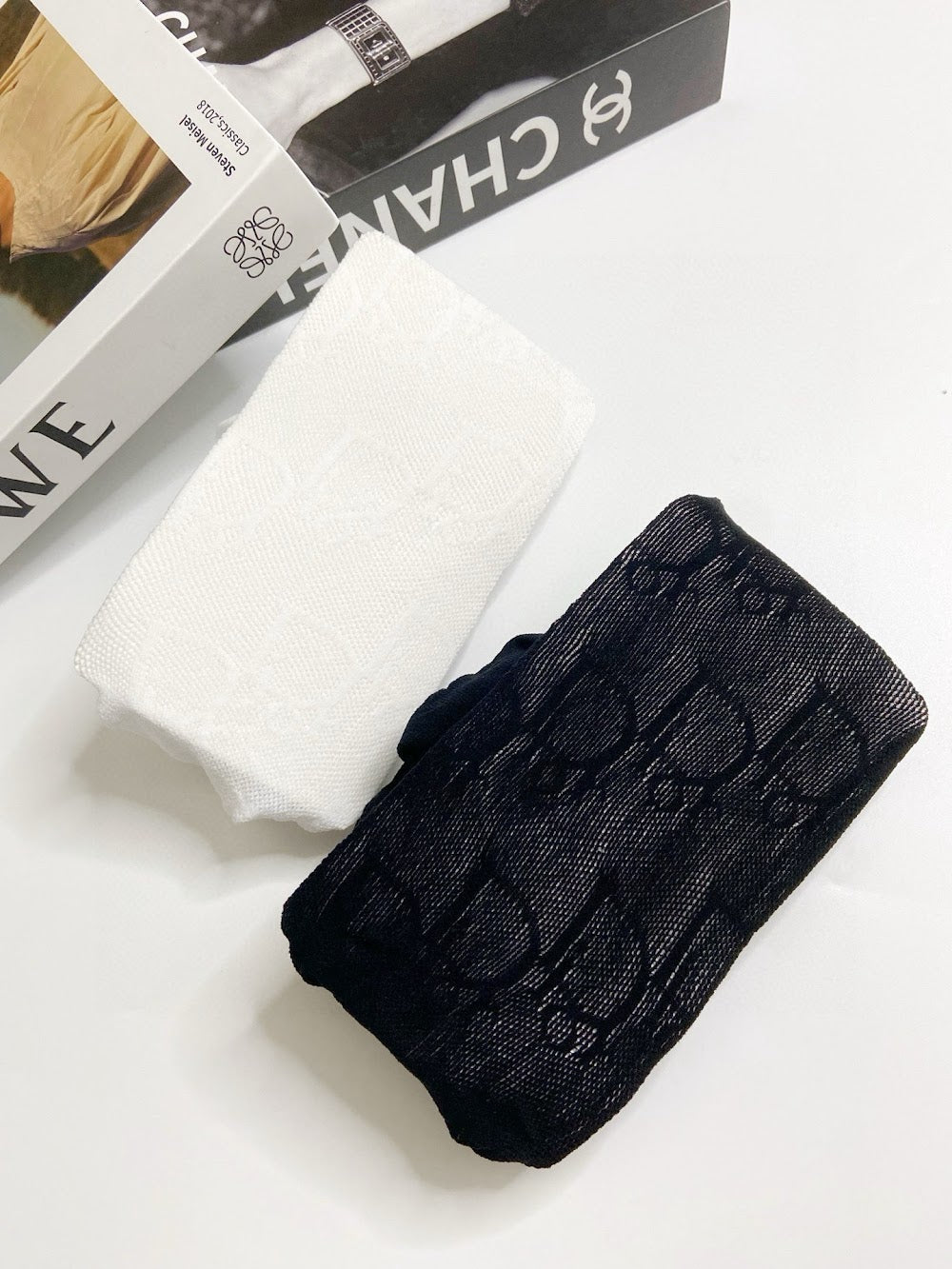 Dragons Bags Premium Luxury Socks --98573