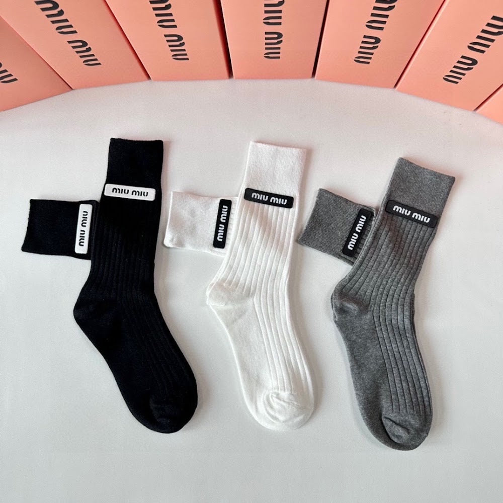 Dragons Bags Premium Luxury Socks --97797