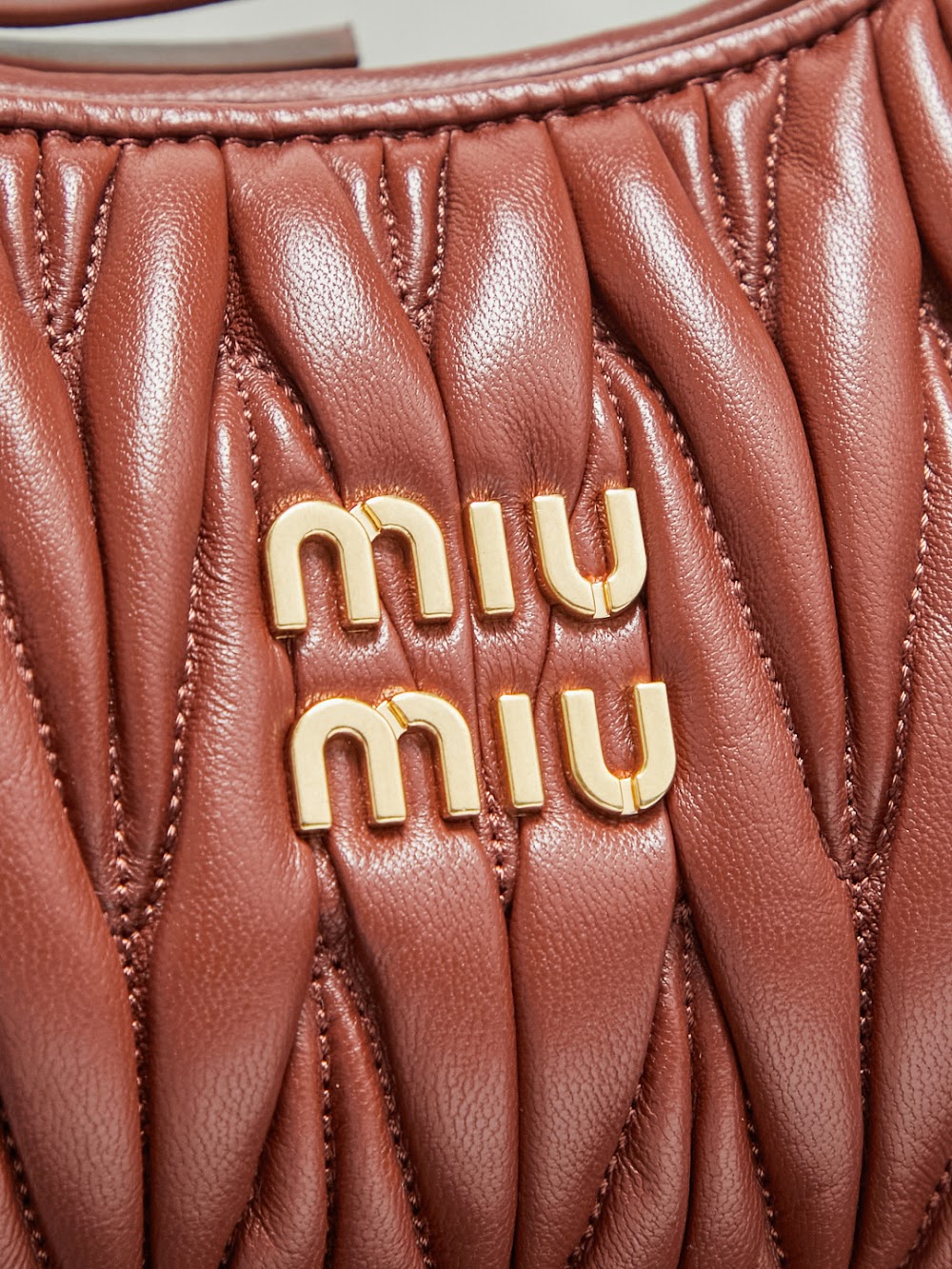 Dragons Bags Miun Miun Luxury Bag --123654