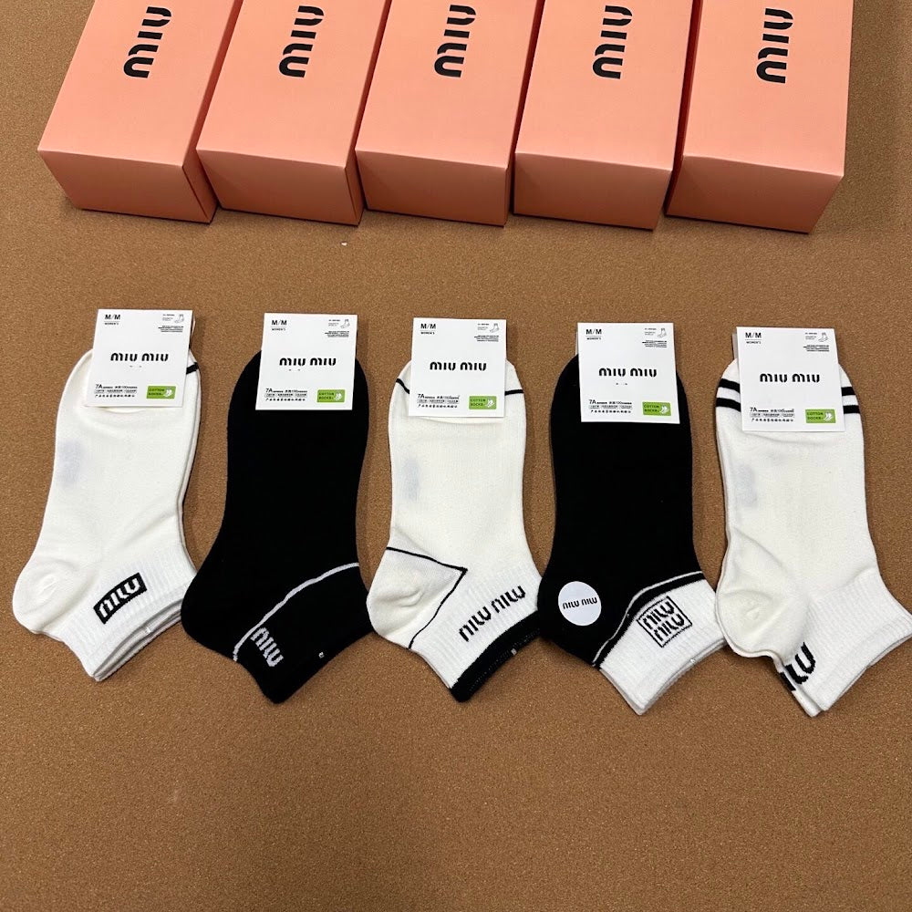 Dragons Bags Premium Luxury Socks --98448