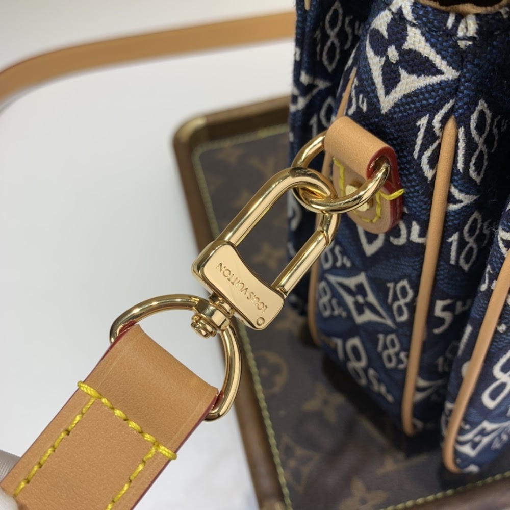 Dragons Bags ln Luxury Bag --57705